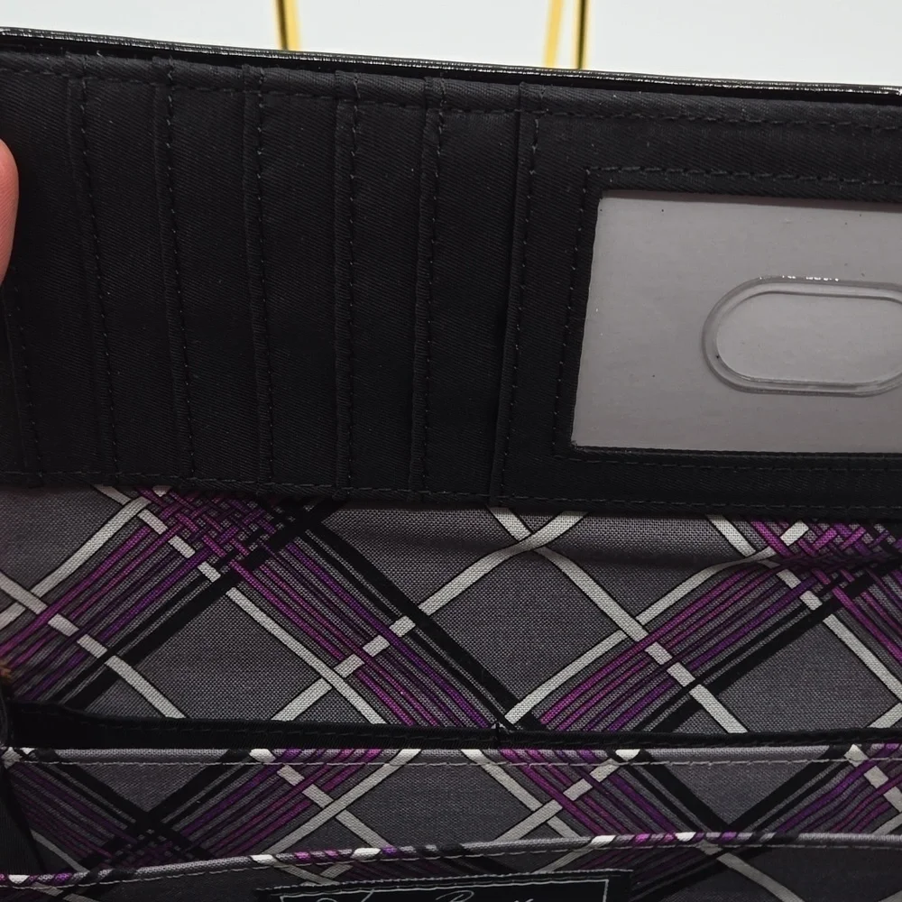 VERA BRADLEY NWT Snap Tab  Continental Wallet Black